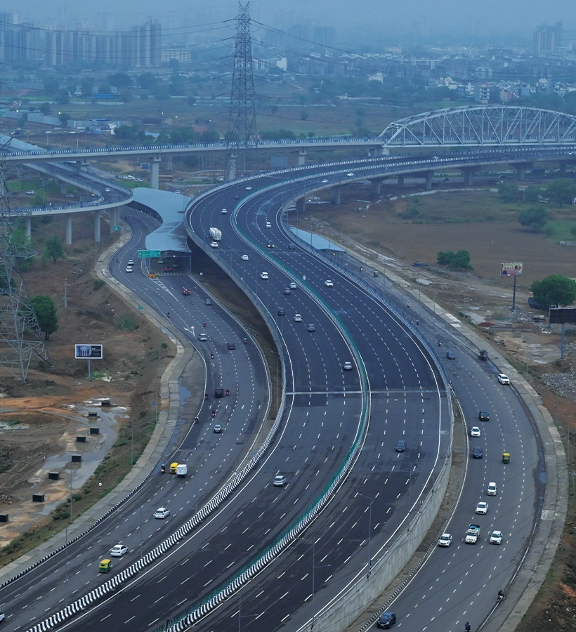 Approx. 15 Min. from Dwaraka Expressway Region